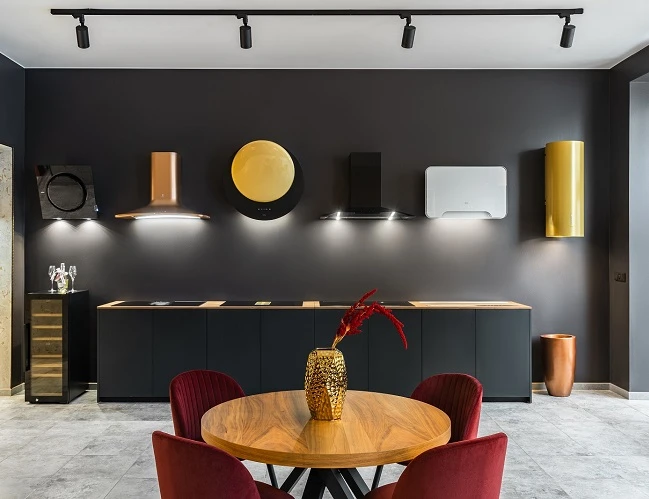 Фирменный Шоу-рум EUROHALL