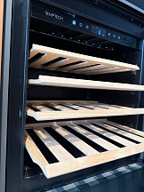  Винный шкаф Temptech OBI60SB_V